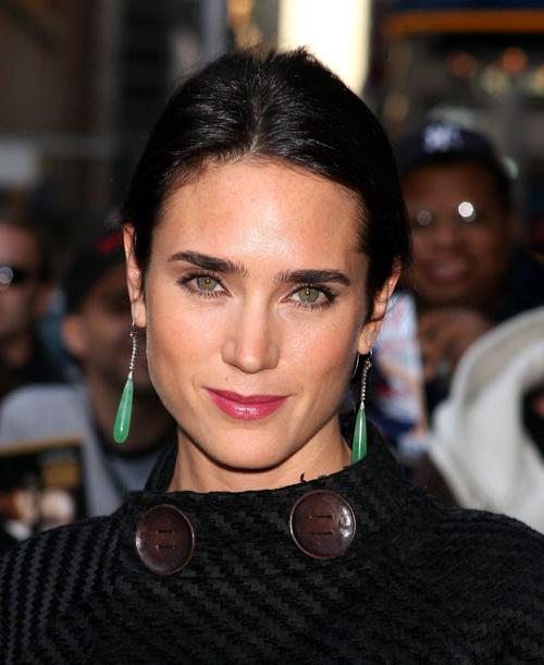 16P Jennifer Connelly showing her nice big tits in see thru