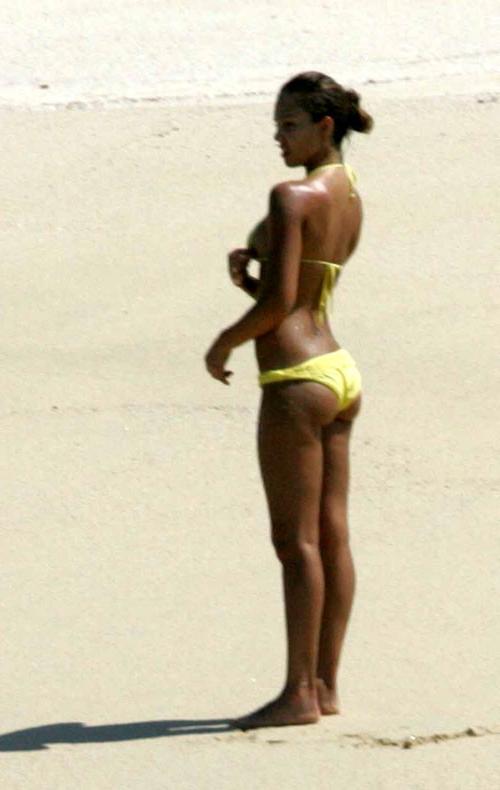 16P Jessica Alba showing her nice big tits in see thru