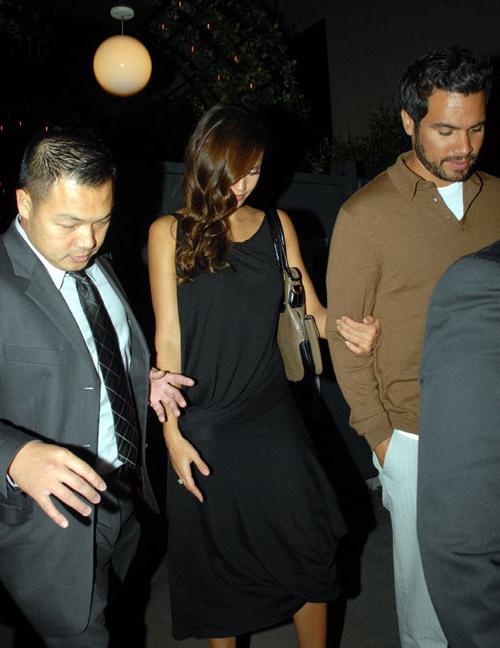 16P Jessica Alba showing her nice big tits in see thru