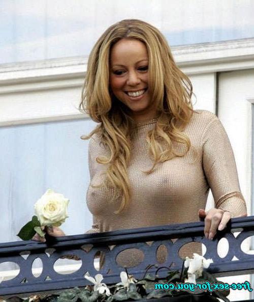 16P Mariah Carey showing her nice tits in see thru to paparazzi