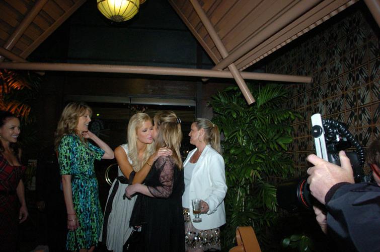 16P Paris Hilton flashing pussy and see thru dress
