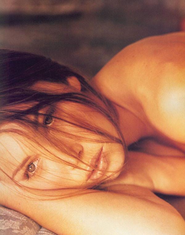 16P Jessica Biel posing topless and see thru top paparazzi pics