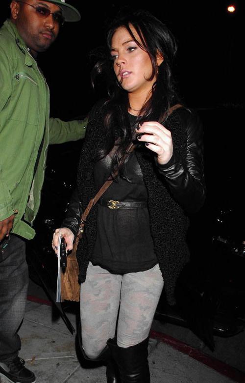 16P Lindsay Lohan upskirt in pantyhose and see thru paparazzi pics