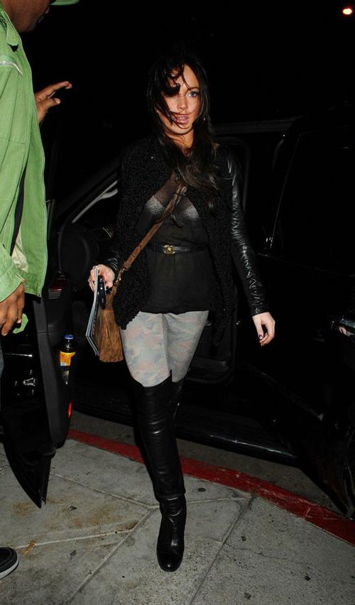 16P Lindsay Lohan upskirt in pantyhose and see thru paparazzi pics