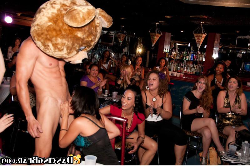 15P Horny sluts sucking the hell out of an enormous cock at a party
