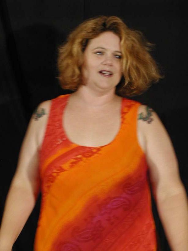 20P Strip teasing bbw loves fondling and playing with her tits