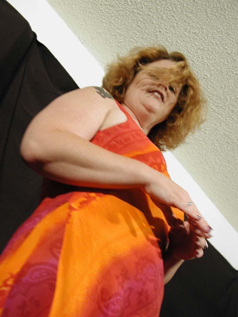 20P Strip teasing bbw loves fondling and playing with her tits