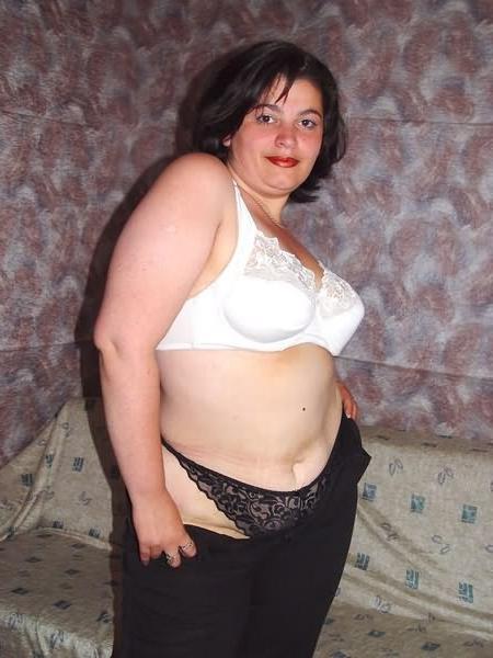17P Shy happy plumper posing