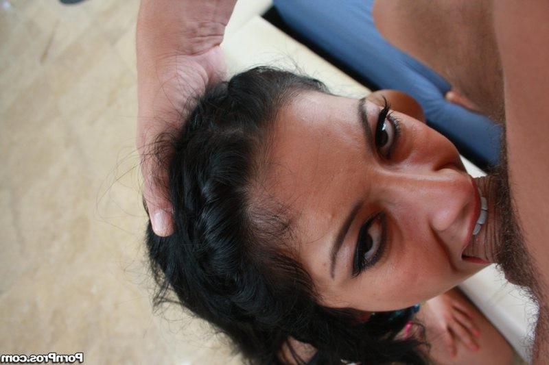 16P Kimberly Gates can deepthroat like a professional