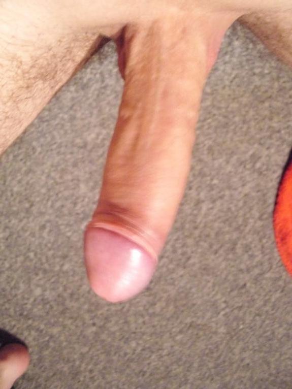 16P Real amateur guy with huge white penis