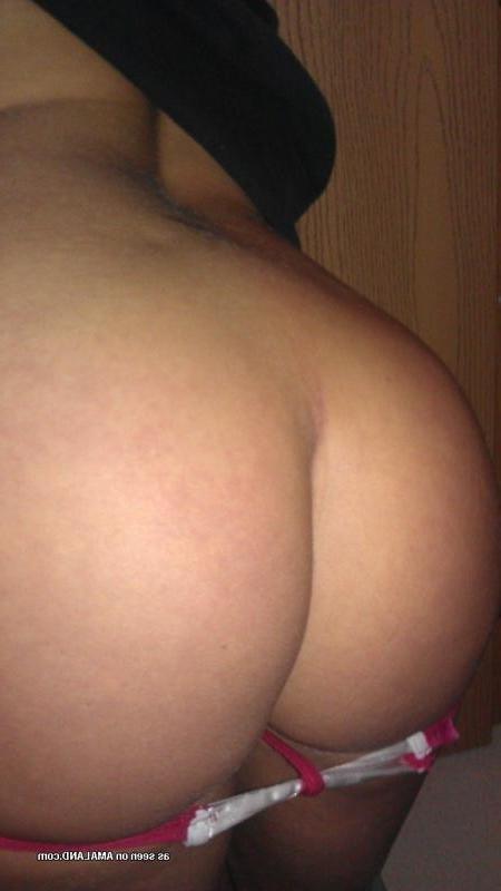 10P Compilation of an amateur babe showing off her ass