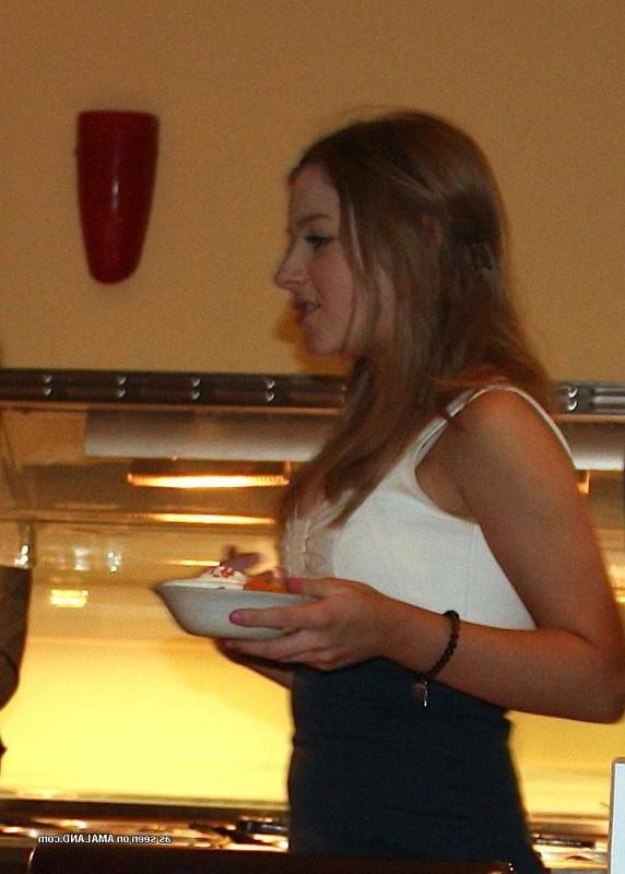 10P Compilation of an amateur cutie in a sexy mini dress