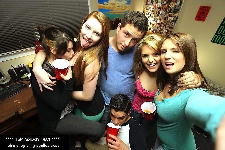 15P After few drinks these hot usa college girls started to party re