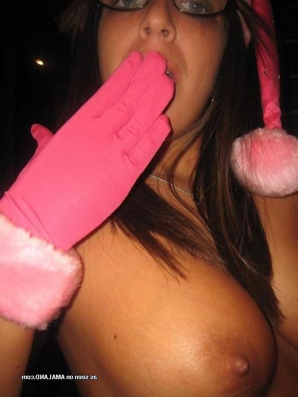 10P Compilation of a sexy sporty chick flashing her tits on cam