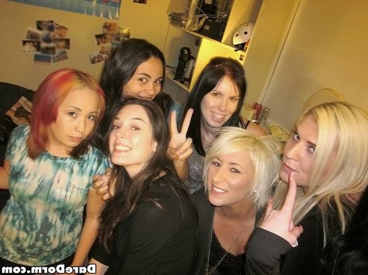 15P Real college girls fucking wild in their dare dorm