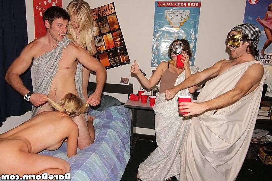 15P Real horny college girls got fucked in their party