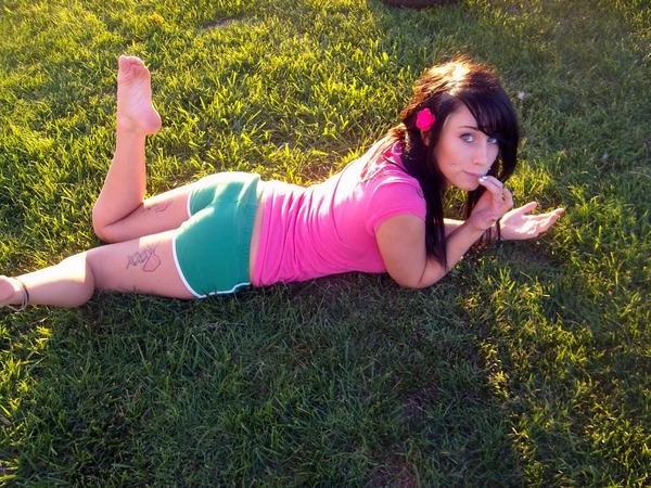 15P Compilation of self-shooting emo babes