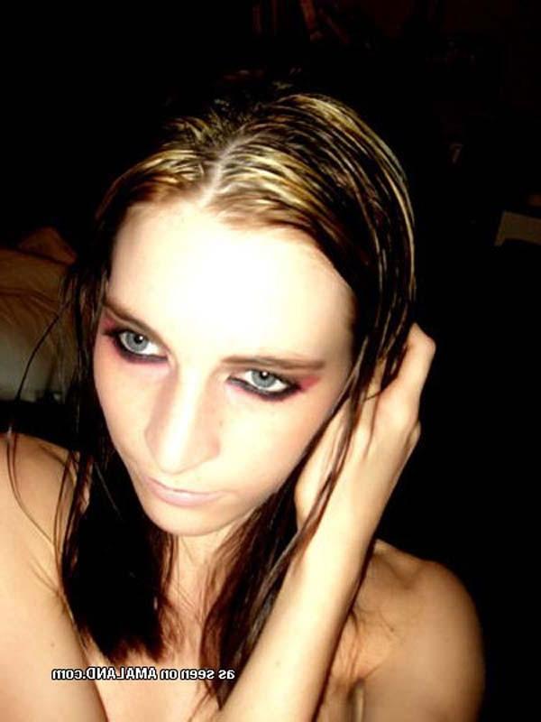 16P Nice photo compilation of a cutie scene chick