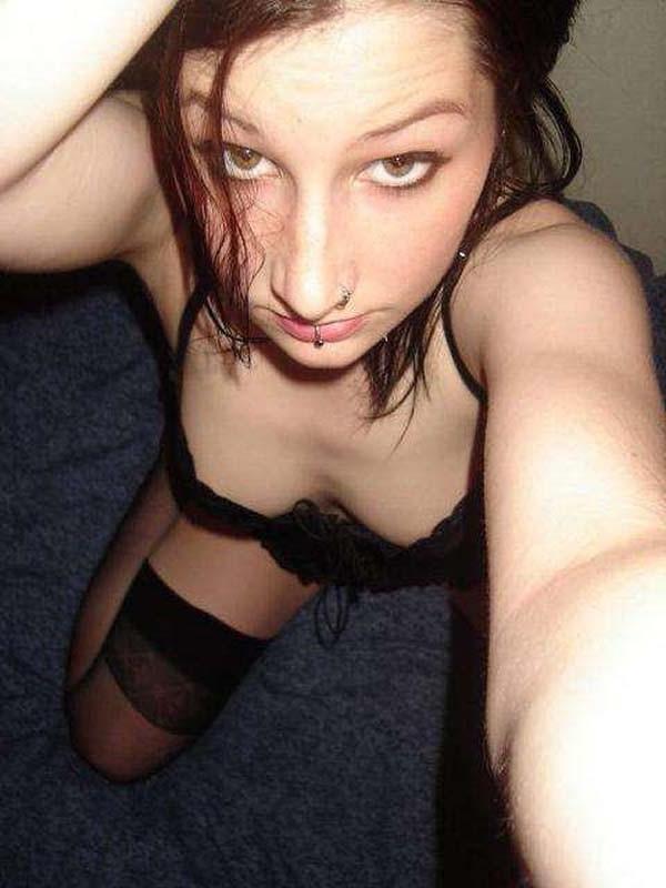 16P Compilation of hot scene babes' nice selfpics