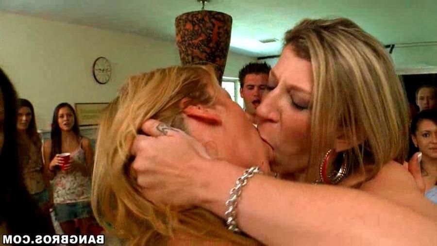 16P Pornstar Yurizan Beltran fucks a real fratboy