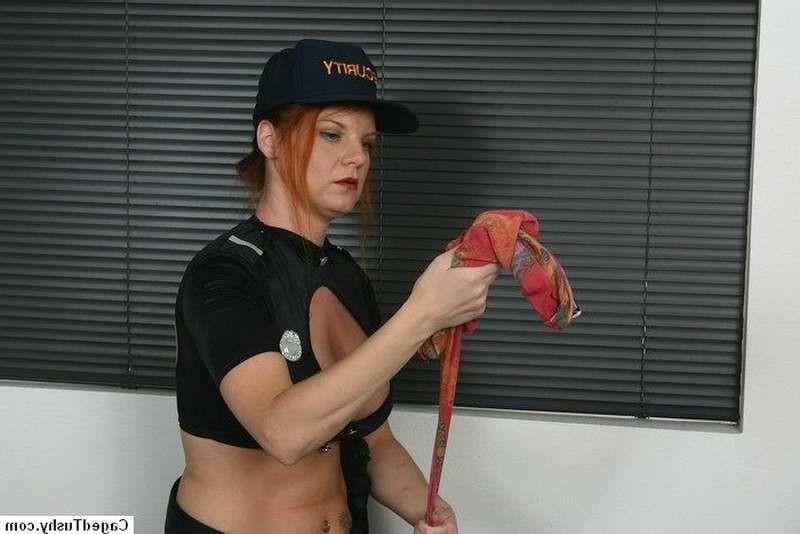 14P Police officer in anal search
