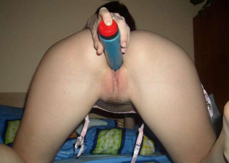 16P Picture compilation of masturbating chicks