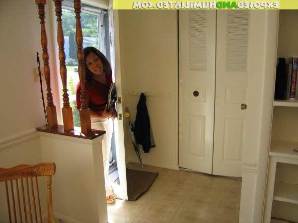15P Four teen girls watching a guy jerk off