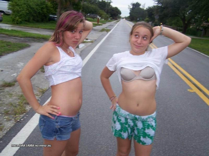 10P Compilation of kinky amateur teens posing in their underwear