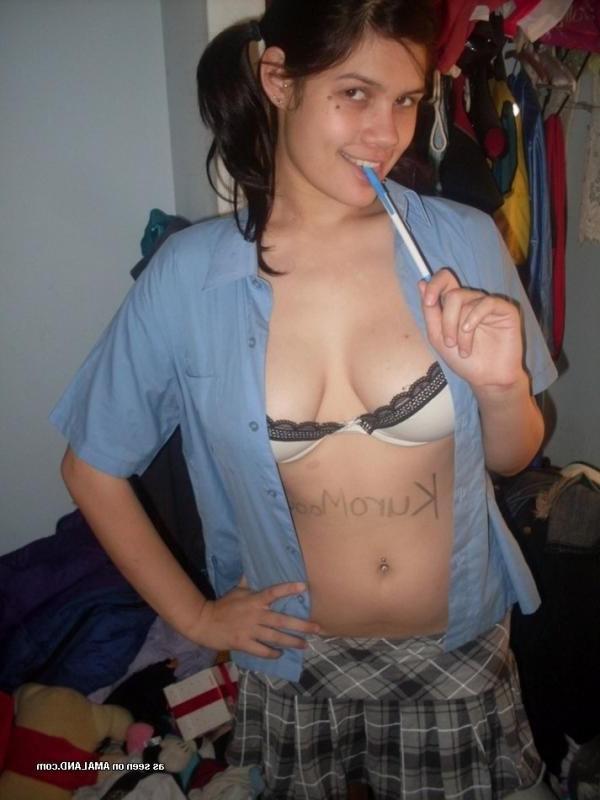 10P Nice photo compilation of a naughty non-nude chick