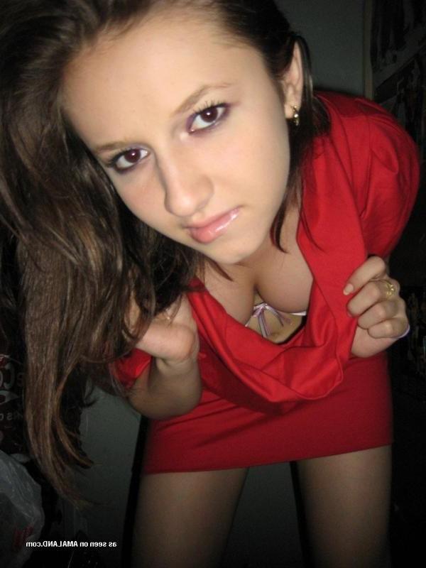 10P Compilation of two amateur babes in sexy non-nude poses