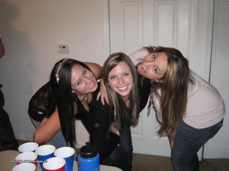 14P Nice picture compilation of sexy non-nude girlfriends