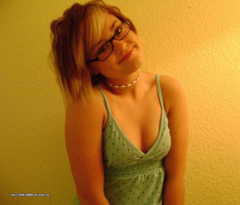 14P Photo compilation of sexy non-nude teens posing