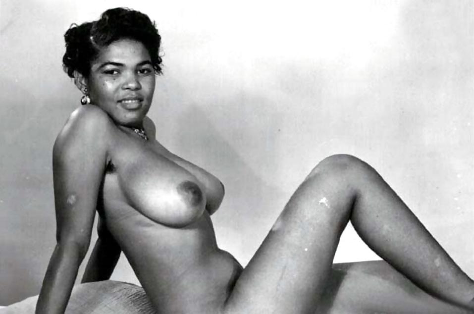 11P Unknown Ebony beauty from the Thirties