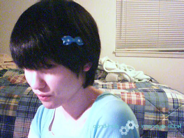 16P Young japanese newhalf in blue wig tease