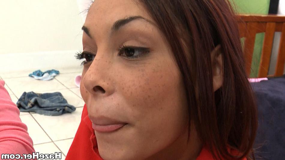 15P College teens dominated with vibrator by lesbians