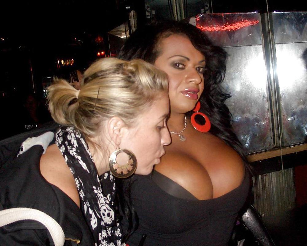 25P BUSTY AMATEUR XII
