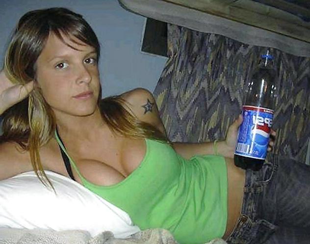 25P BUSTY AMATEUR XII