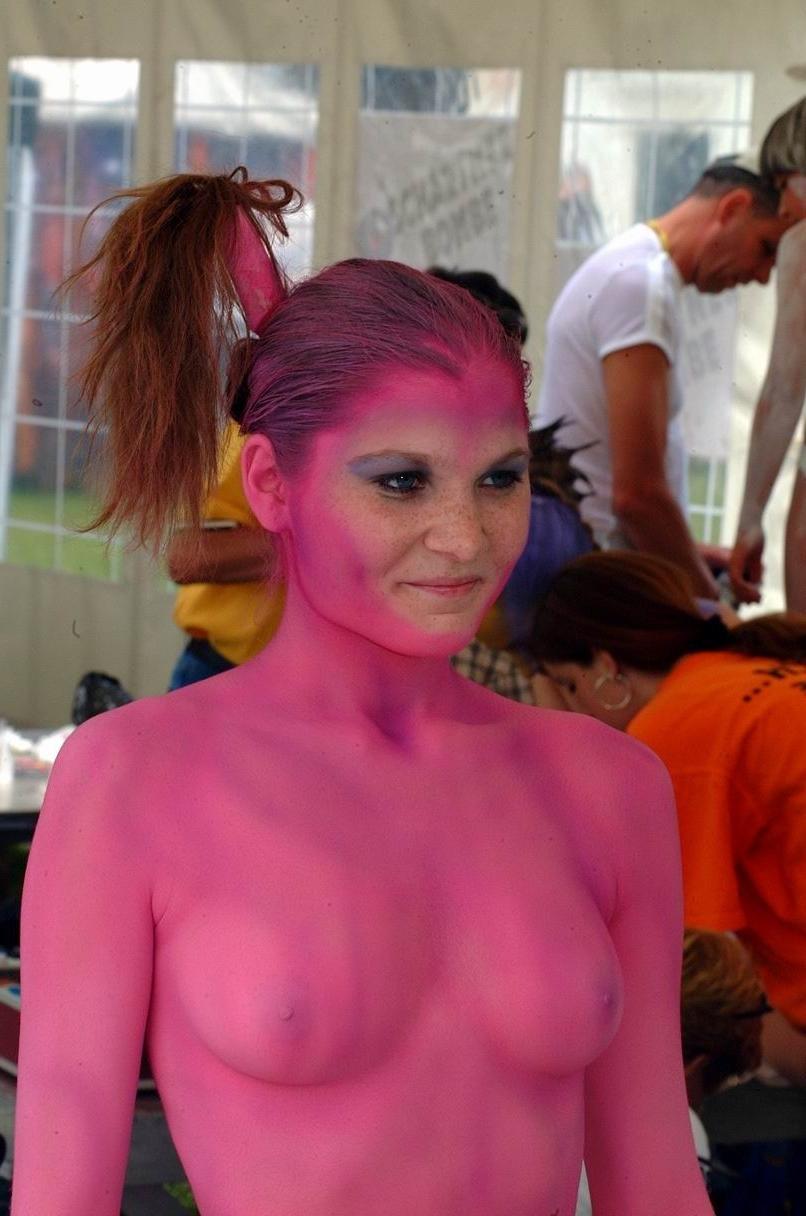 15P Drunk Wet Tee Shirt Contest Chicks Flashing Tender Tits