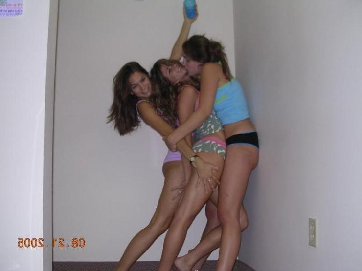 15P Drunk Spring Break Girls Flashing Perky Teen Titties