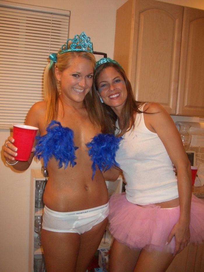 15P Drunk Spring Break Girls Flashing Perky Teen Titties