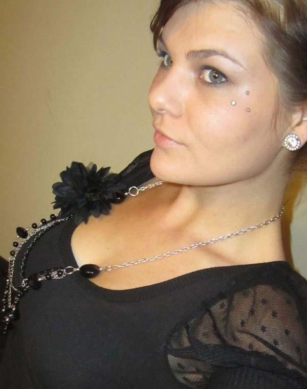 14P Busty amateur emo girlfriend stripping naked