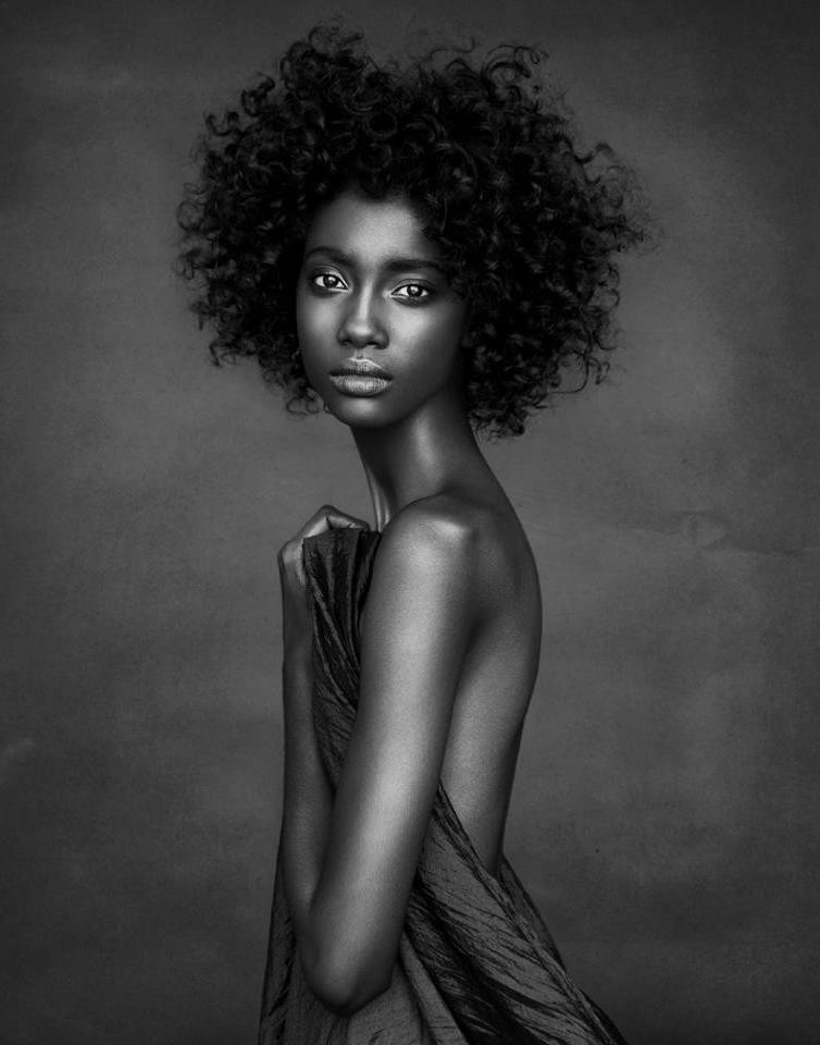 15P skinny anorexic girls posing nude for food