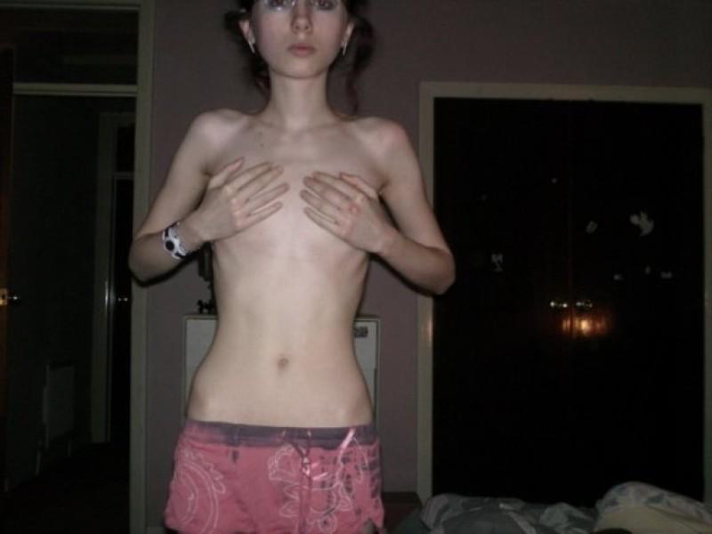 12P extremely skinny girls posing nude for food