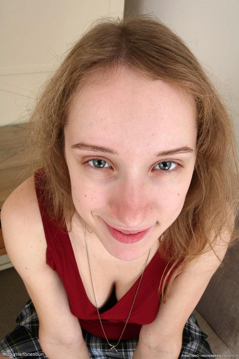 15P Hairy playful amateur teen Zazie spreading