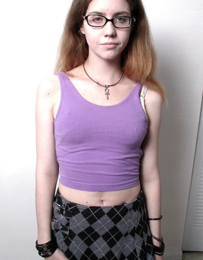 15P Gorgeous teen showing hairy upskirt