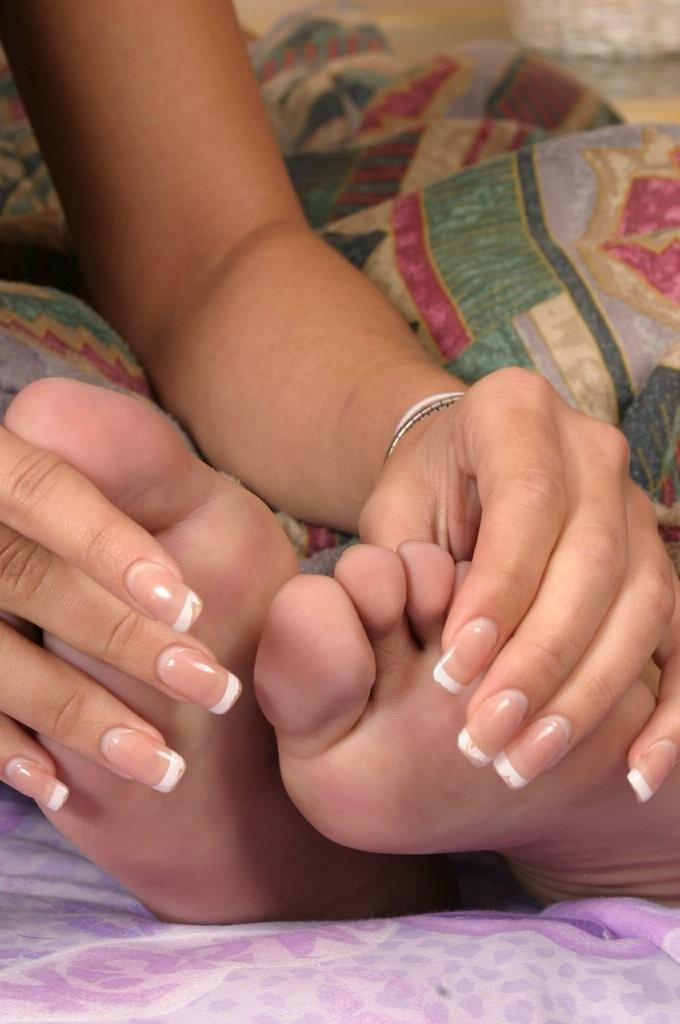 16P Petite teen lesbians love sexy feet