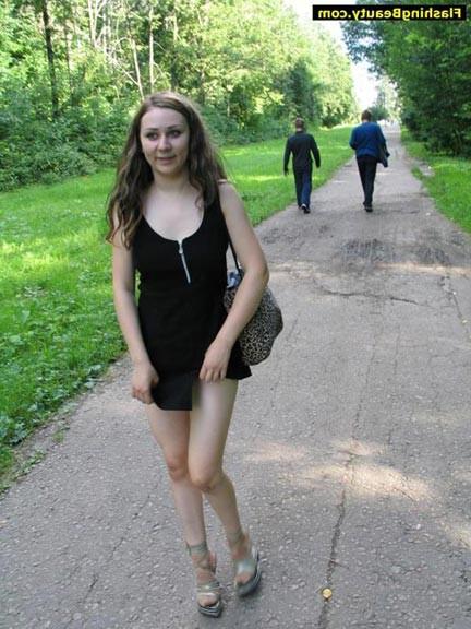 16P Girl flashing her pussy in public