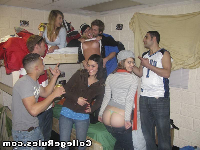 15P Groups of drunk students strip and fuck at school
