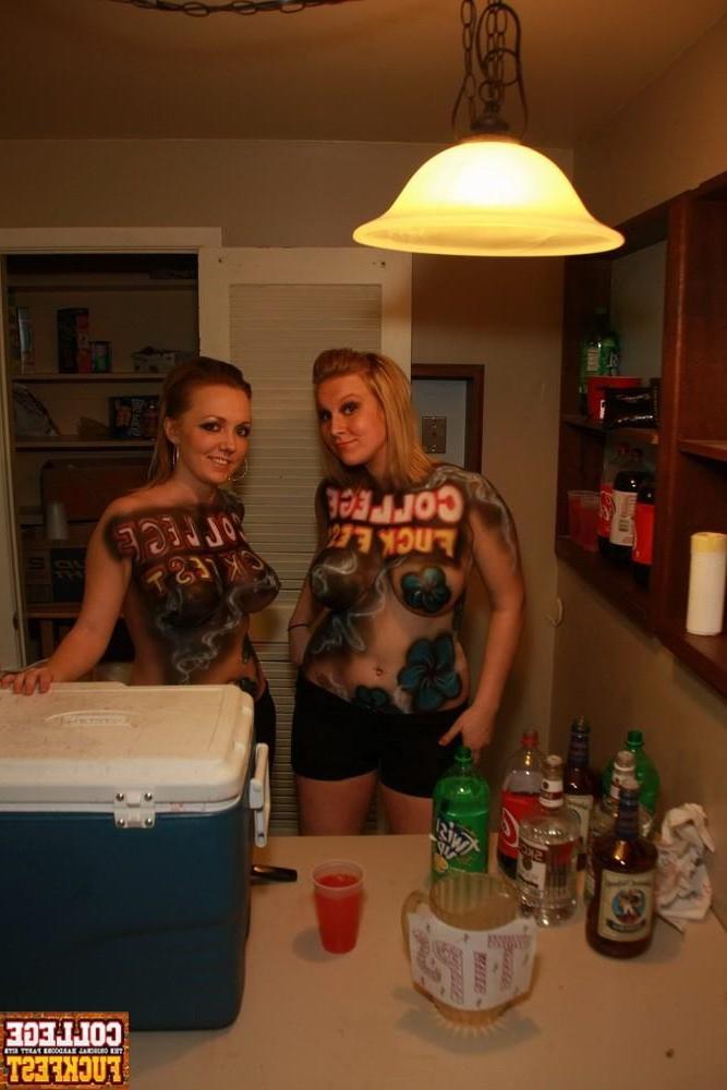 15P Real alchohol induced college partying and fucking