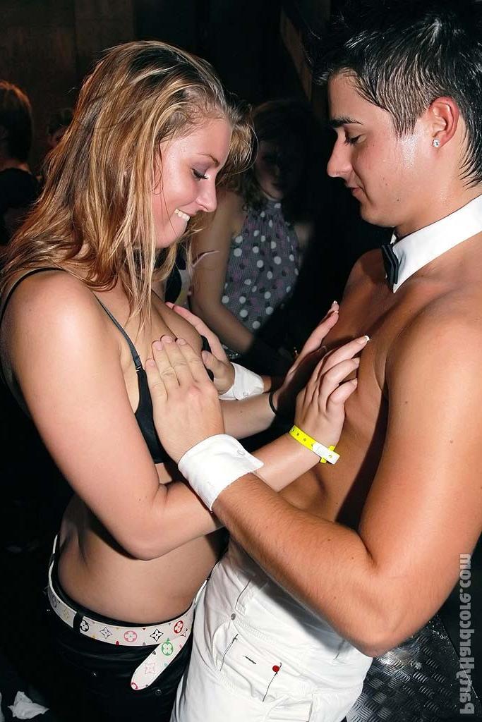 16P Crazy party hardcore with hot girls fucking